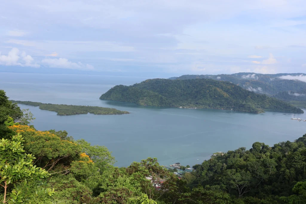 Vista de la bahía de Golfito
